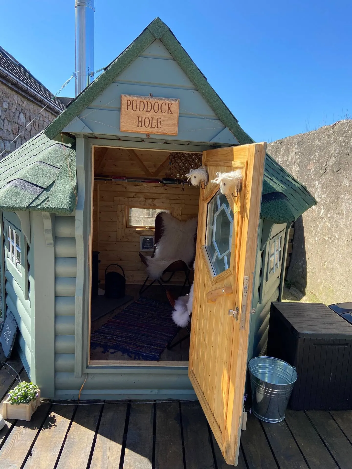 The Puddock Hole cabin at The LilyPod